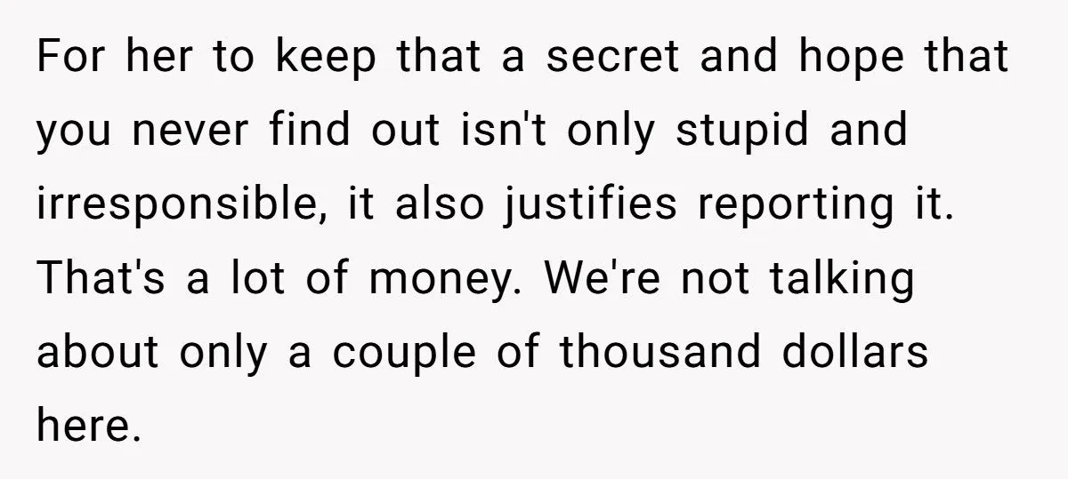 Man’s Heart-Wrenching Dilemma: Reporting Mom For Identity Theft Over $43K Debt