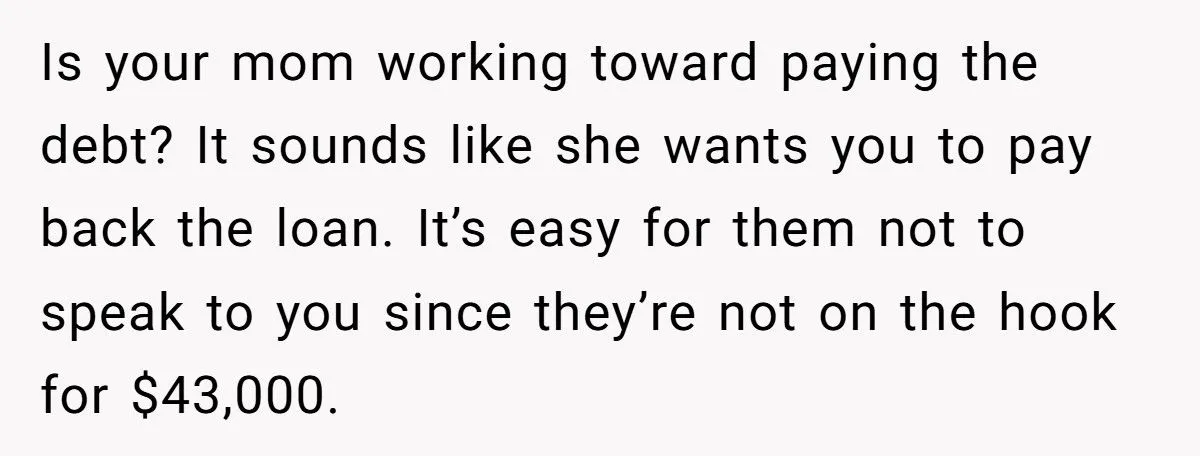 Man’s Heart-Wrenching Dilemma: Reporting Mom For Identity Theft Over $43K Debt