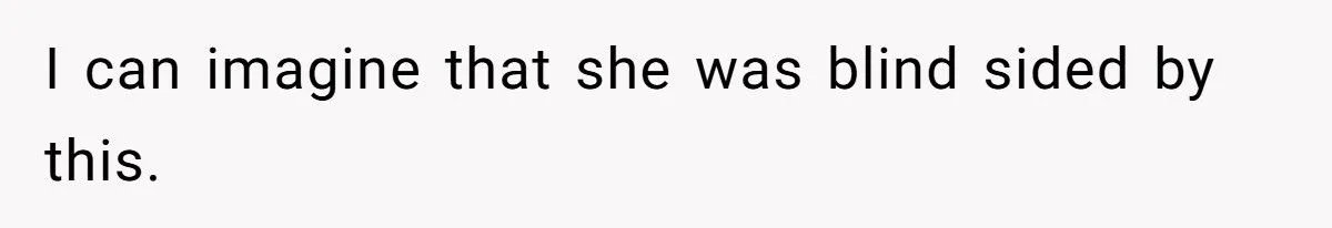 Boyfriend’s Lavish Gift Sparks Girlfriend’s Seizure And Christmas Meltdown