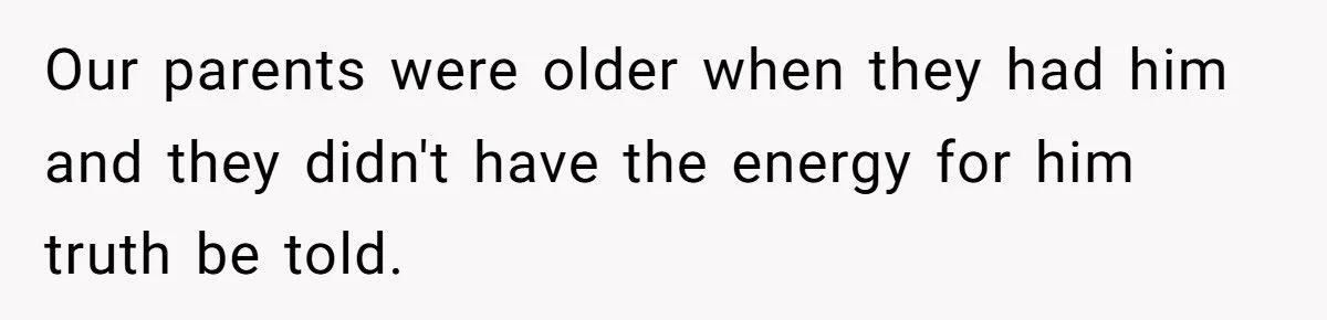 A Woman Accidentally Reveals Her Brother’s Vasectomy to His Girlfriend - Now He’s Cutting Her Out of His Life