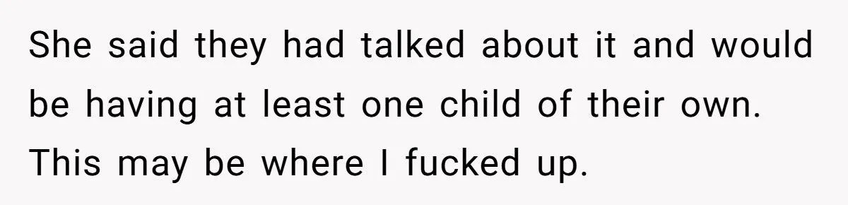 A Woman Accidentally Reveals Her Brother’s Vasectomy to His Girlfriend - Now He’s Cutting Her Out of His Life