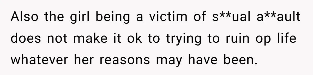 Dad Turns Away Crying Daughter After She Blocked Him and Posted ‘Believe Women’ During False Claim
