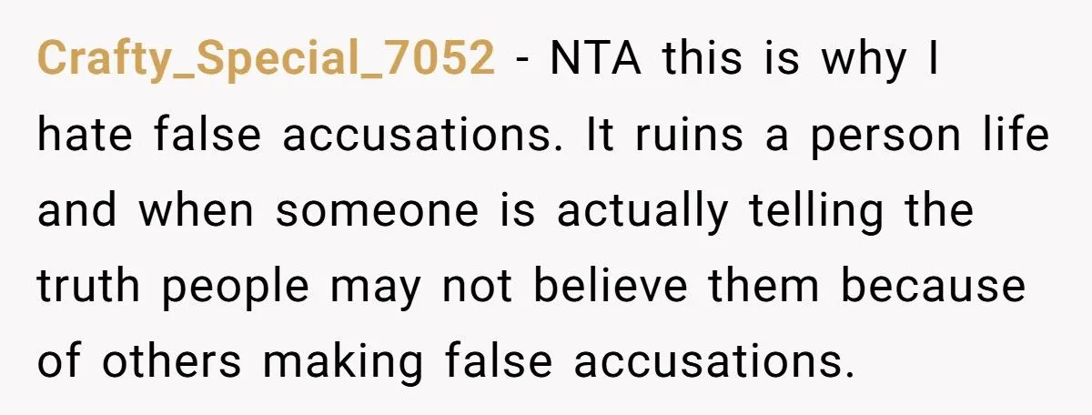 Dad Turns Away Crying Daughter After She Blocked Him and Posted ‘Believe Women’ During False Claim