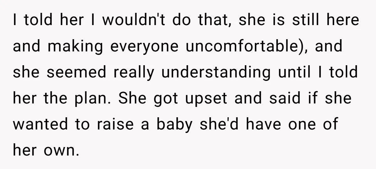 Father Lets Pregnant Daughter Move In Despite Girlfriend’s Ultimatum