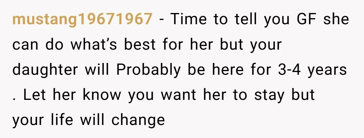 Father Lets Pregnant Daughter Move In Despite Girlfriend’s Ultimatum