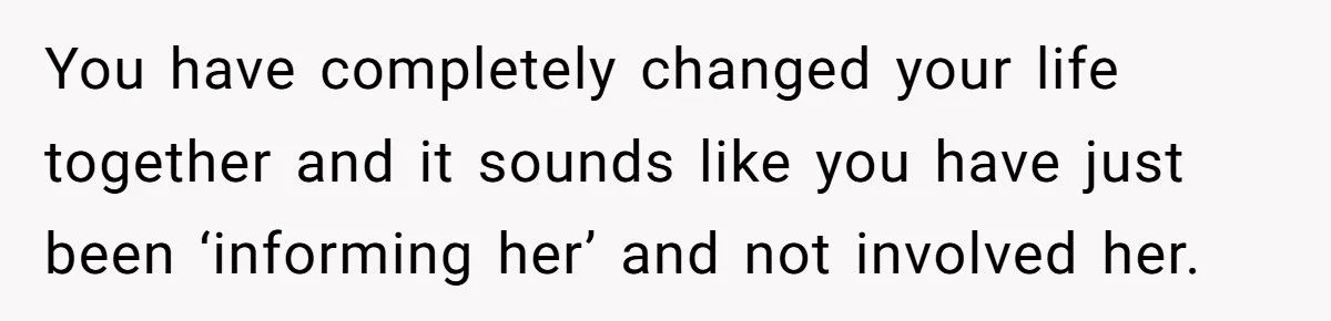 Father Lets Pregnant Daughter Move In Despite Girlfriend’s Ultimatum