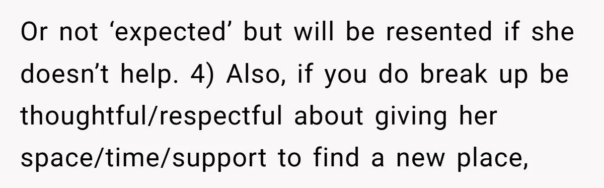 Father Lets Pregnant Daughter Move In Despite Girlfriend’s Ultimatum