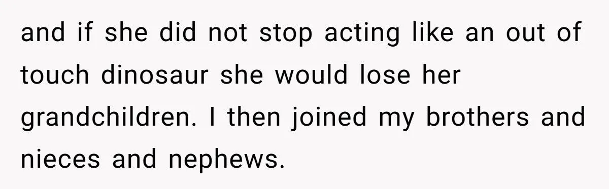 This Man Called His Mom a “Dinosaur” After She Shamed His Brother for Carrying Pads for His Daughters - Was He Wrong?
