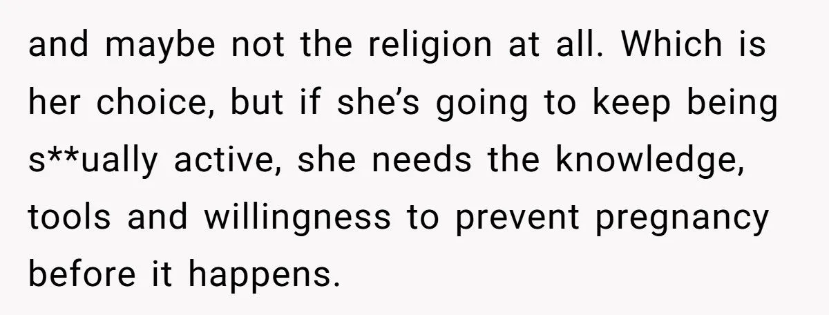 Father Divorces Wife After She Refuses to Let Their 14-Year-Old Daughter Terminate Pregnancy