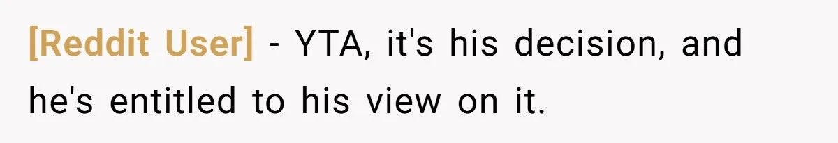Friend Called Out For Refusing Wedding Over 8-Year-Old Grudge
