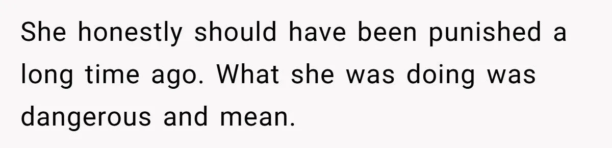 Teen Fakes Injury To Stop Sister’s Shower Prank