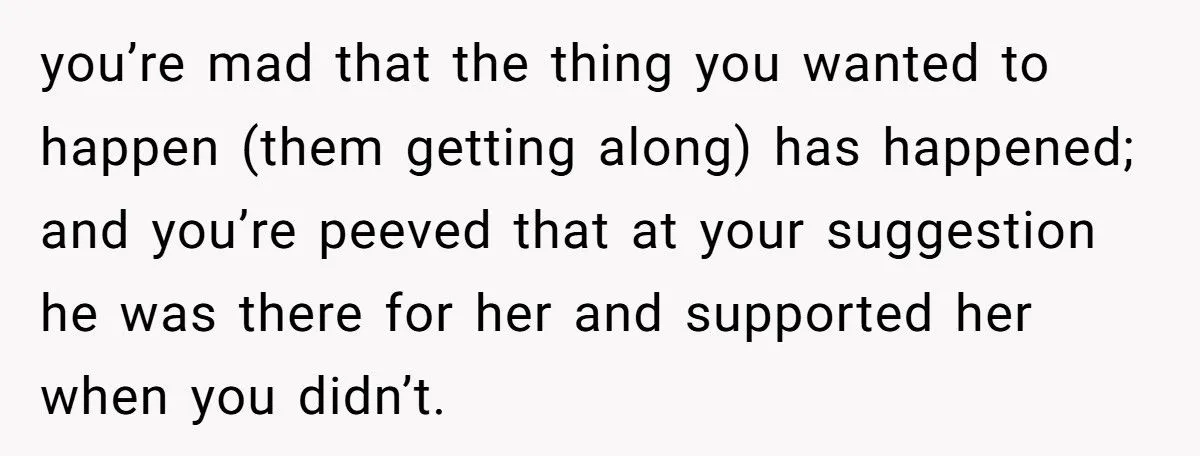 Best Friend Cared for His Wife When He Was Away - Now Husband Wants to Pull the Plug on Their Bond