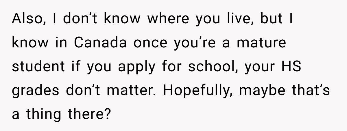 A Woman Refuses to Attend Her Little Sister’s Graduation Due to Their Parents’ Favoritism