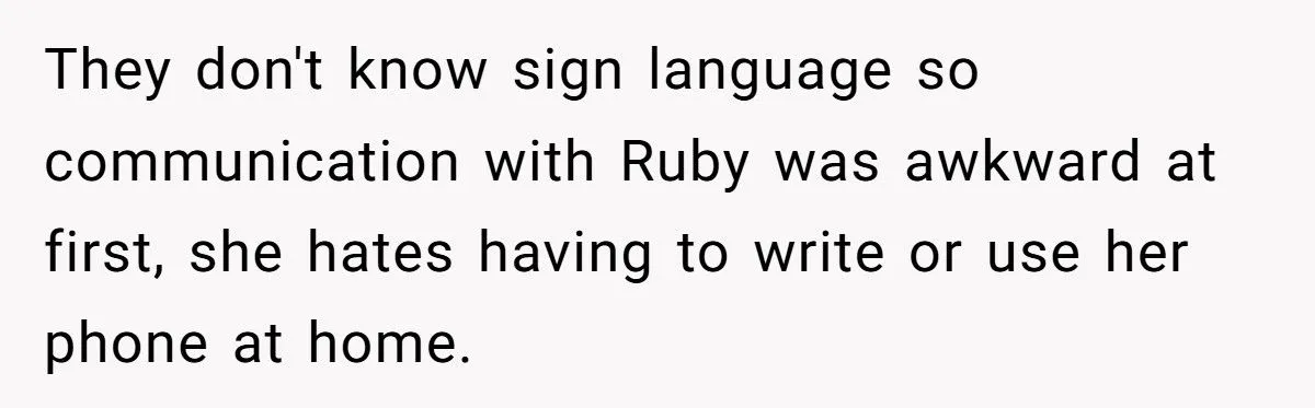 This Man Called His Girlfriend Selfish for Refusing to Learn Sign Language for His Daughter