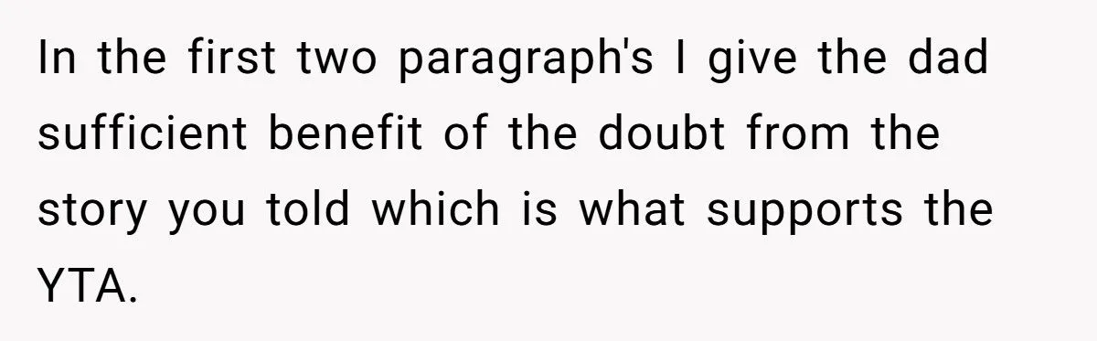 A Bystander Sparks Drama After Accusing Dad of Scaring His Kid Just for a Photo