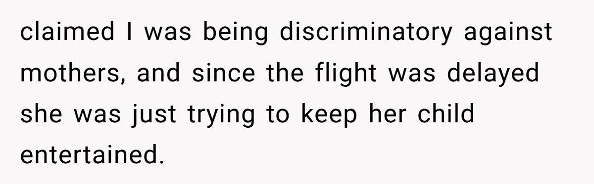 He Reported a Mom for Allowing Glitter on a Plane – Now the Internet Is Divided