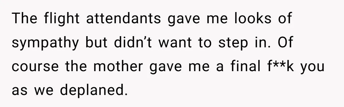 He Reported a Mom for Allowing Glitter on a Plane – Now the Internet Is Divided