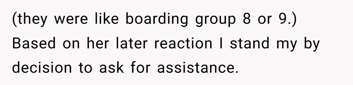 He Reported a Mom for Allowing Glitter on a Plane – Now the Internet Is Divided