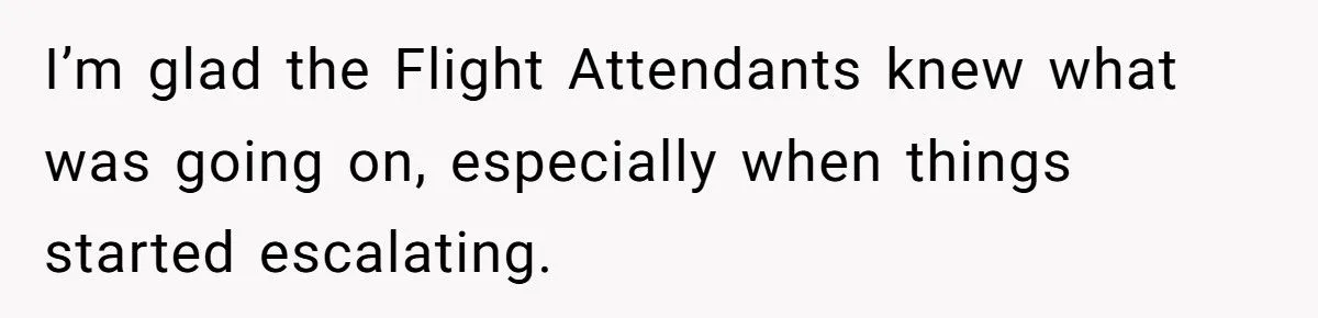 He Reported a Mom for Allowing Glitter on a Plane – Now the Internet Is Divided