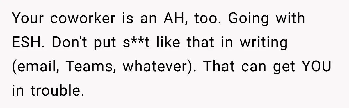 Worker Snaps t Coworker For Ignoring 'Do Not Disturb' Status