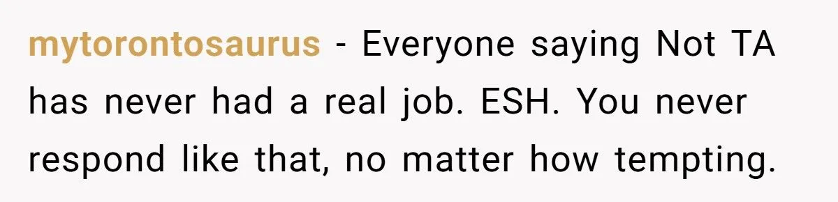 Worker Snaps t Coworker For Ignoring 'Do Not Disturb' Status