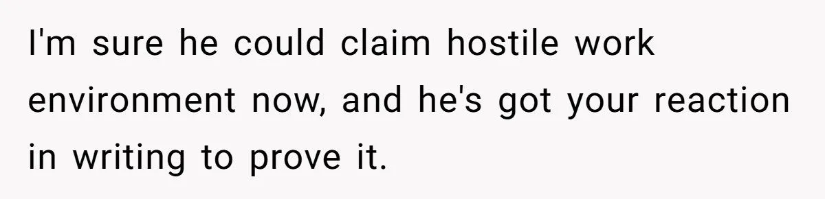 Worker Snaps t Coworker For Ignoring 'Do Not Disturb' Status