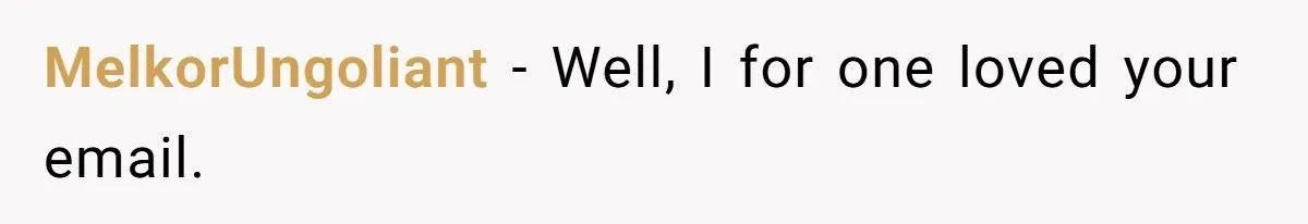 Worker Snaps t Coworker For Ignoring 'Do Not Disturb' Status