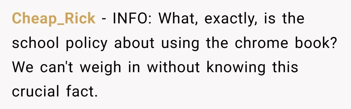 “Mind Your Own Screen!” - Student Reports ‘Creepy’ Teacher Who Closed Her Tabs at Lunch