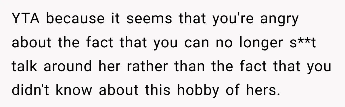 When Her Girlfriend Revealed She Spoke Greek, the Relationship Took a Strange Turn