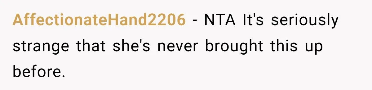 When Her Girlfriend Revealed She Spoke Greek, the Relationship Took a Strange Turn