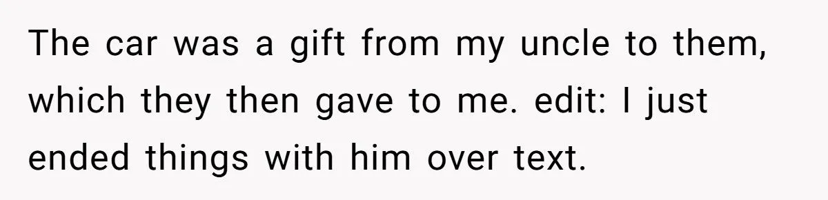Woman Calls Out Date for Condescending House Comment, Sparks Debate