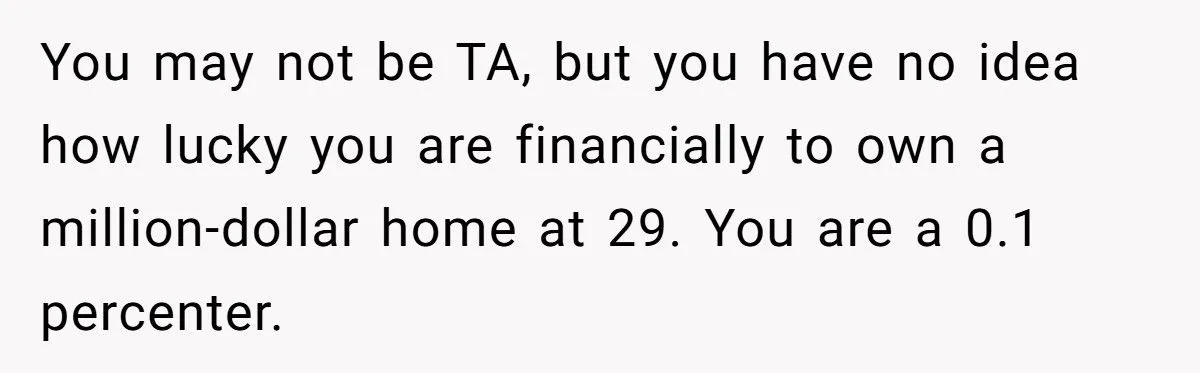 Woman Calls Out Date for Condescending House Comment, Sparks Debate