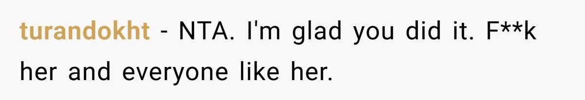 Woman Demands Silence for Her Loud iPad Show - She Instantly Regrets It