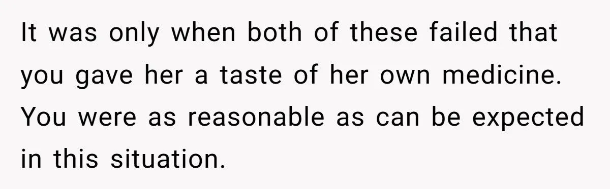 Woman Demands Silence for Her Loud iPad Show - She Instantly Regrets It Woman Demands Silence for Her Loud iPad Show - She Instantly Regrets It