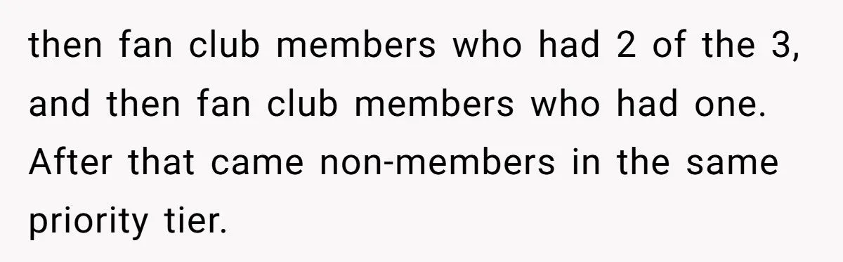 A Latina Kpop Fan Quietly Outsmarted a Rude Girl in Line by Speaking Korean