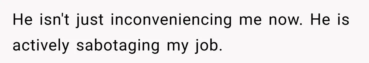 VIP Guest Tried to Steal Expensive Wine, Got $8 Jacob’s Creek Instead