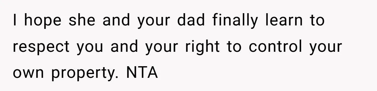 VIP Guest Tried to Steal Expensive Wine, Got $8 Jacob’s Creek Instead