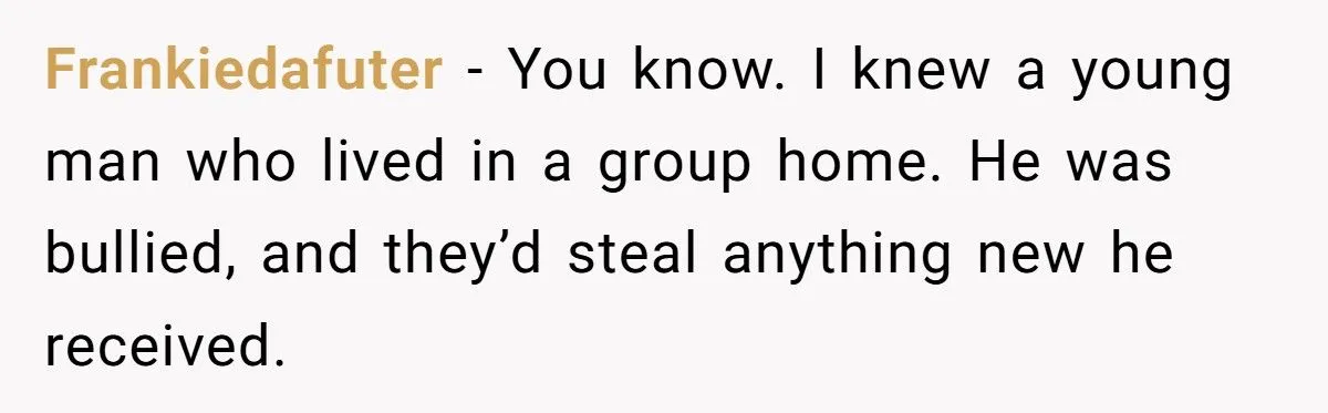 Roommate’s Washcloth Theft Backfires With A Grimy Revenge