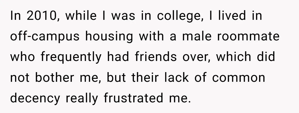 College Student Sells Roommate’s Books After Food Theft