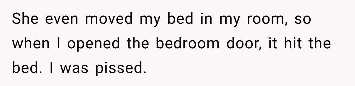 A Redditor’s Epic Furniture Swap Revenge After Mom Rearranged Their New Home