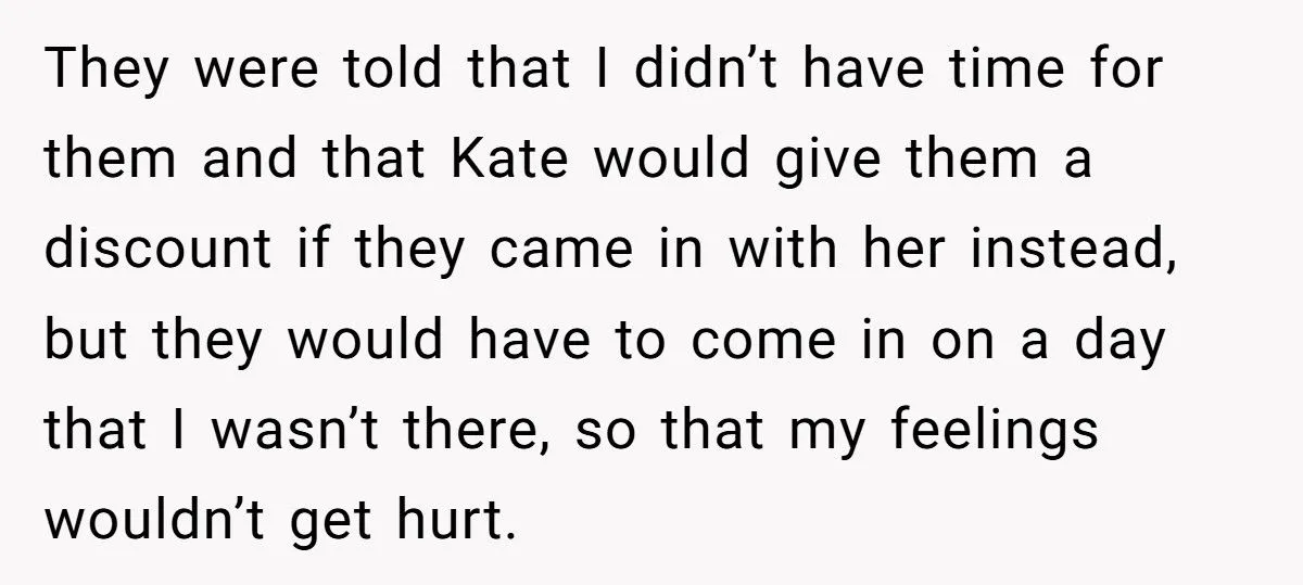 Hairdresser Funnels Problem Clients To Rival Stylist