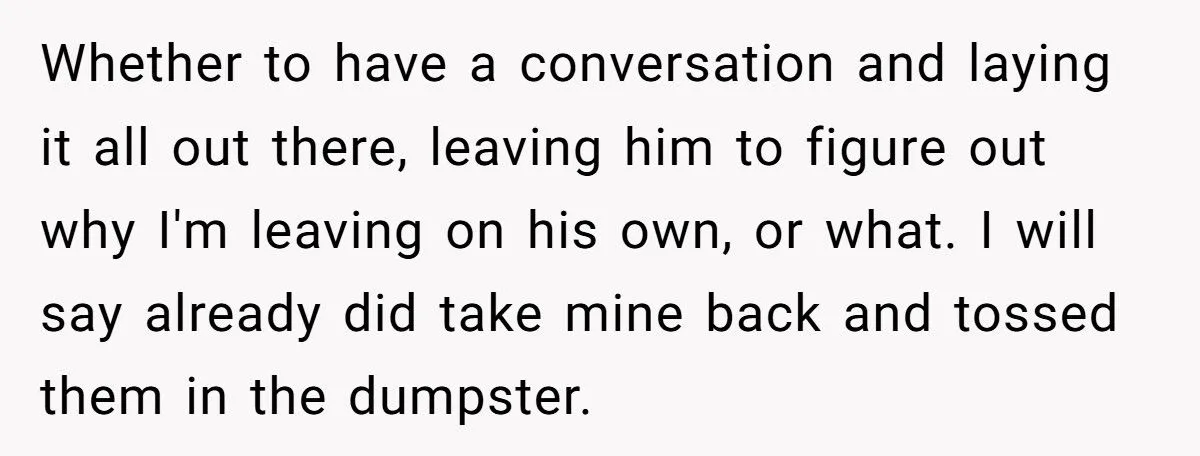 She Thought Her Boyfriend Was Loyal – Then She Found His Hidden Drawer