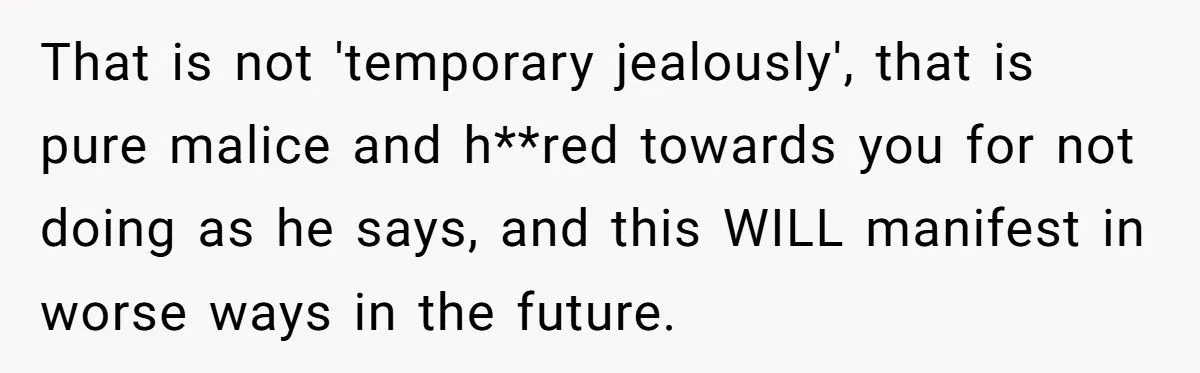 Her Boyfriend Told Her She’d ‘Deserve It’ If She Got Raped for Wearing a Revealing Outfit