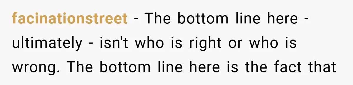 Husband Demands Divorce Over Facebook Chat - Wife Shocks Him by Filing Immediately facinationstreet − The bottom line here - ultimately - isn't who is right or who is wrong. The bottom line here is the fact that