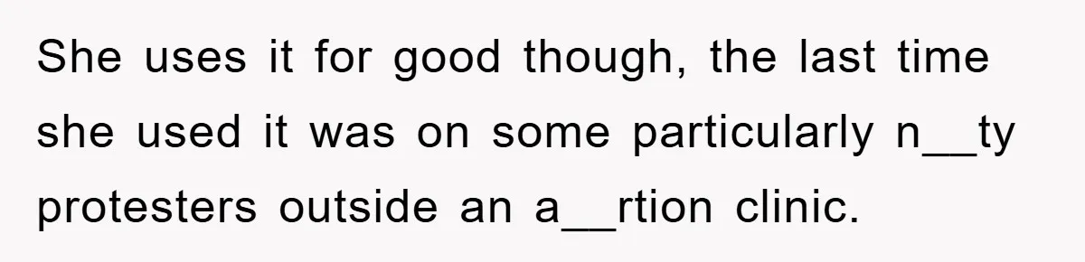 Chemo Patient’s Puke Revenge Silences Rude Bus Passenger She uses it for good though, the last time she used it was on some particularly n__ty protesters outside an a__rtion clinic.