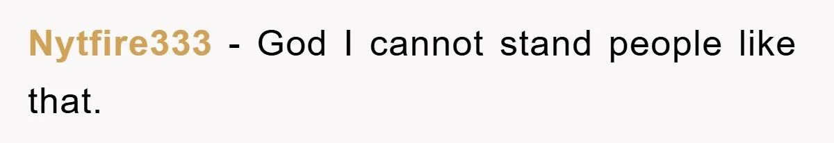 Supervisor Freaks Out Over 16-Minute Break, Costs Lab $300 Instead Nytfire333 − God I cannot stand people like that.