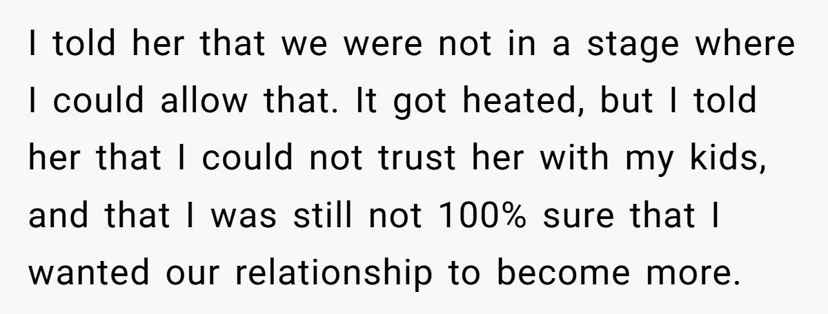 Mom Refuses To Let Estranged Daughter Spend Christmas With Her ‘New’ Family