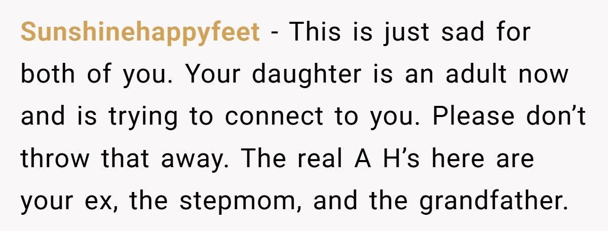 Mom Refuses To Let Estranged Daughter Spend Christmas With Her ‘New’ Family