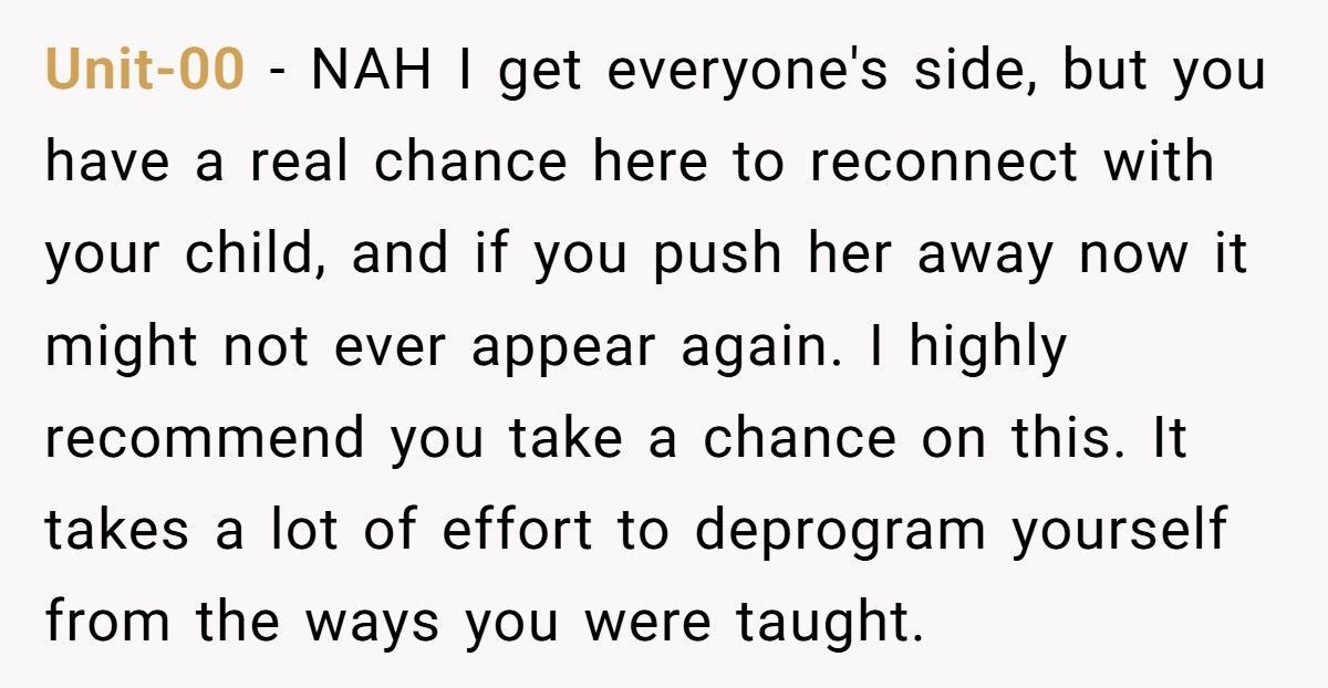 Mom Refuses To Let Estranged Daughter Spend Christmas With Her ‘New’ Family