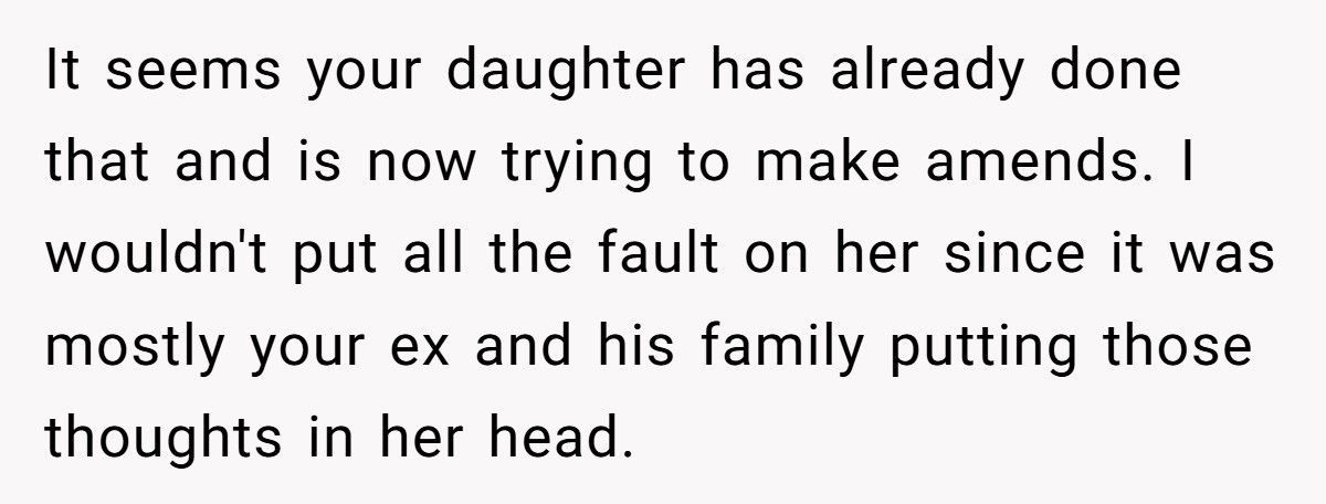 Mom Refuses To Let Estranged Daughter Spend Christmas With Her ‘New’ Family